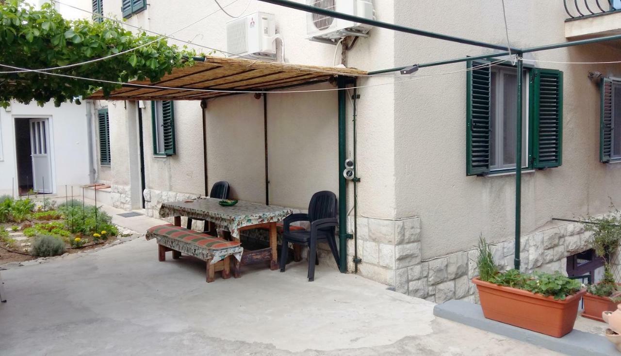 Studio Apartman Kacunic Split Buitenkant foto